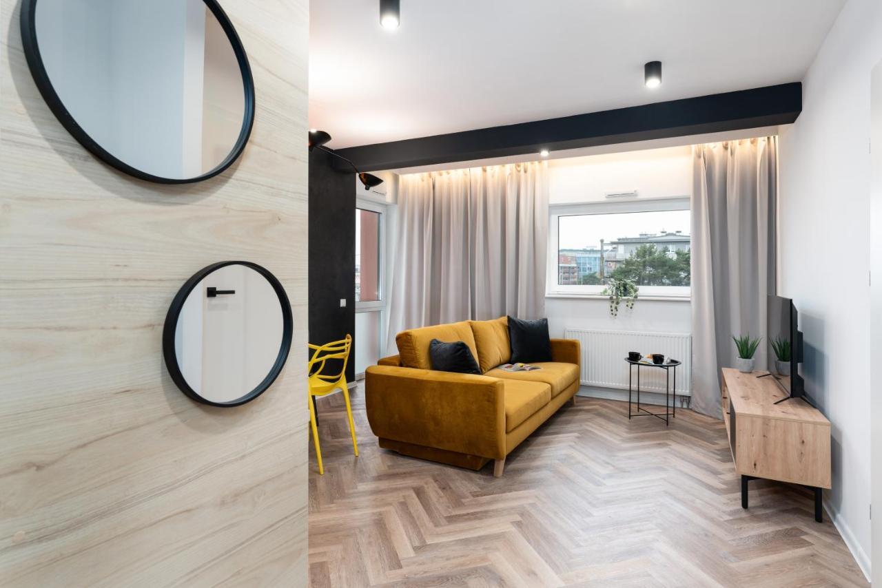 Loft Style Apartment Opienskiego Close To The Zurawiniec Nature Reserve By Noclegi Renters Познань Экстерьер фото