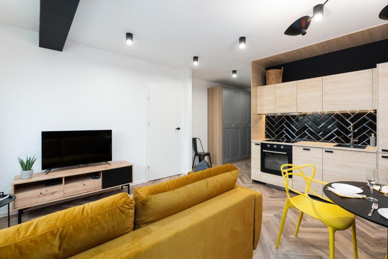 Loft Style Apartment Opienskiego Close To The Zurawiniec Nature Reserve By Noclegi Renters Познань Экстерьер фото